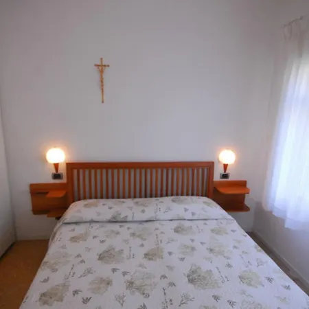 Cozy With Patio And Garden Villa Lignano Sabbiadoro